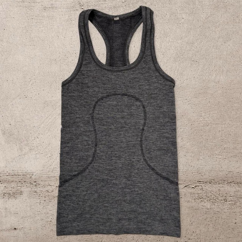 Lululemon Swiftly Tech Racerback Tank Silver Sparkle Sz 4 | Sweat Life Core